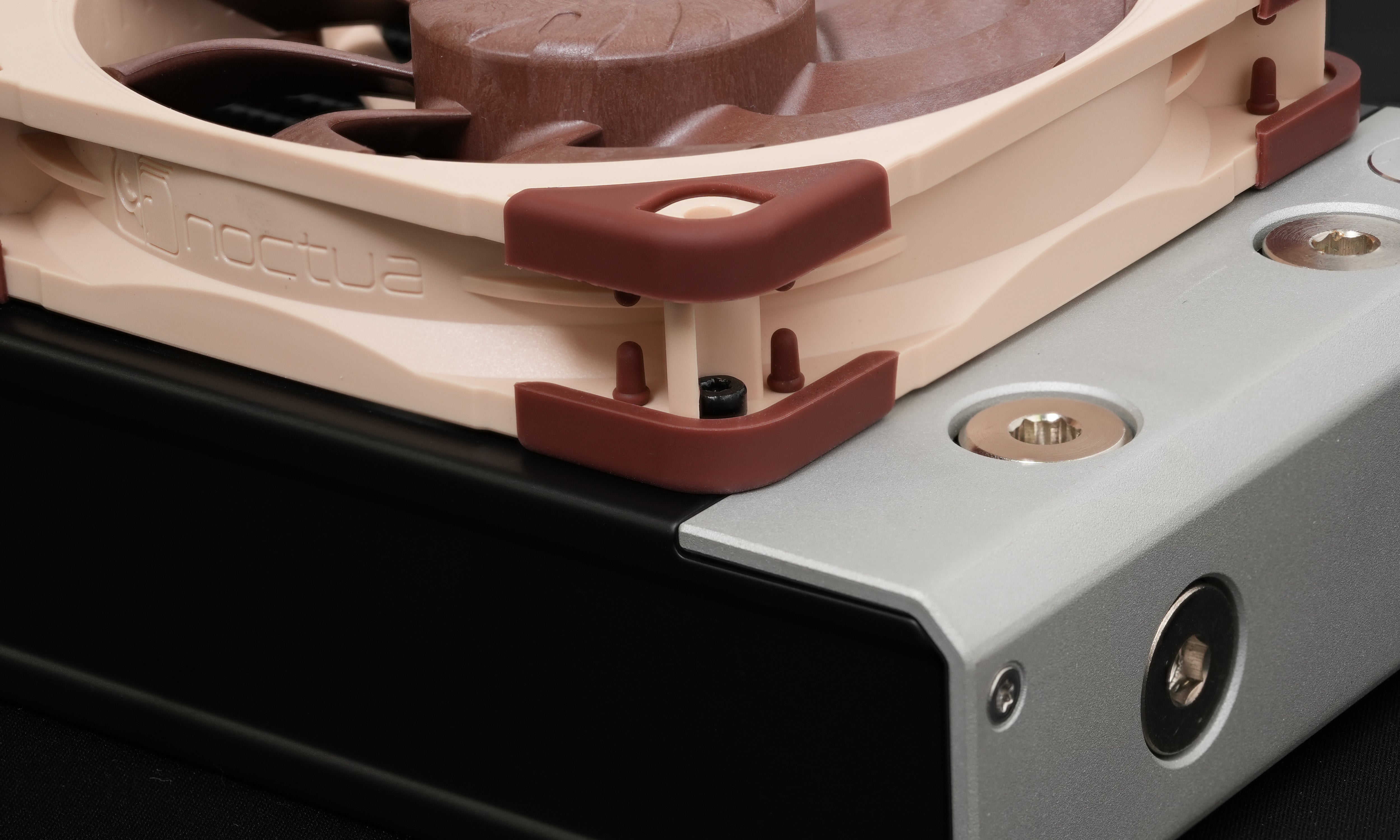 Fastening material